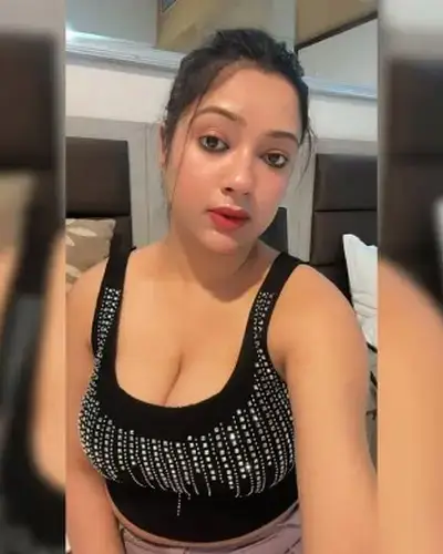 Call Girls Service Raja Annamalai Puram